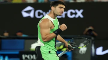 صدام العمالقة.. القنوات الناقلة لمباراة ألكاراز ويانيك هانفمان في بطولة أستراليا المفتوحة 2026